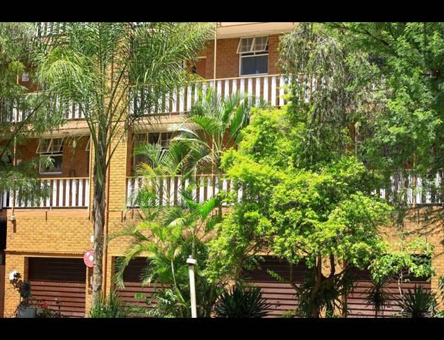 3 BEDROOM APARTMENT FOR SALE IN SUNNYSIDE